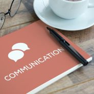 Quel est le lien qui relie la communication et le marketing ?